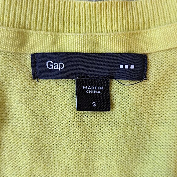 GAP Bright Yellow V-Neck Cardigan Sweater | S - Picture 4 of 5